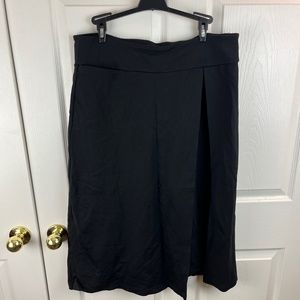 Betabrand The Sassiest Crop Pants Skirt Overlay Black Size XL